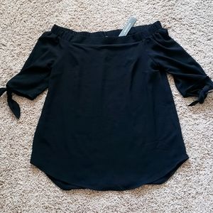 NWT Monteau off the shoulder top